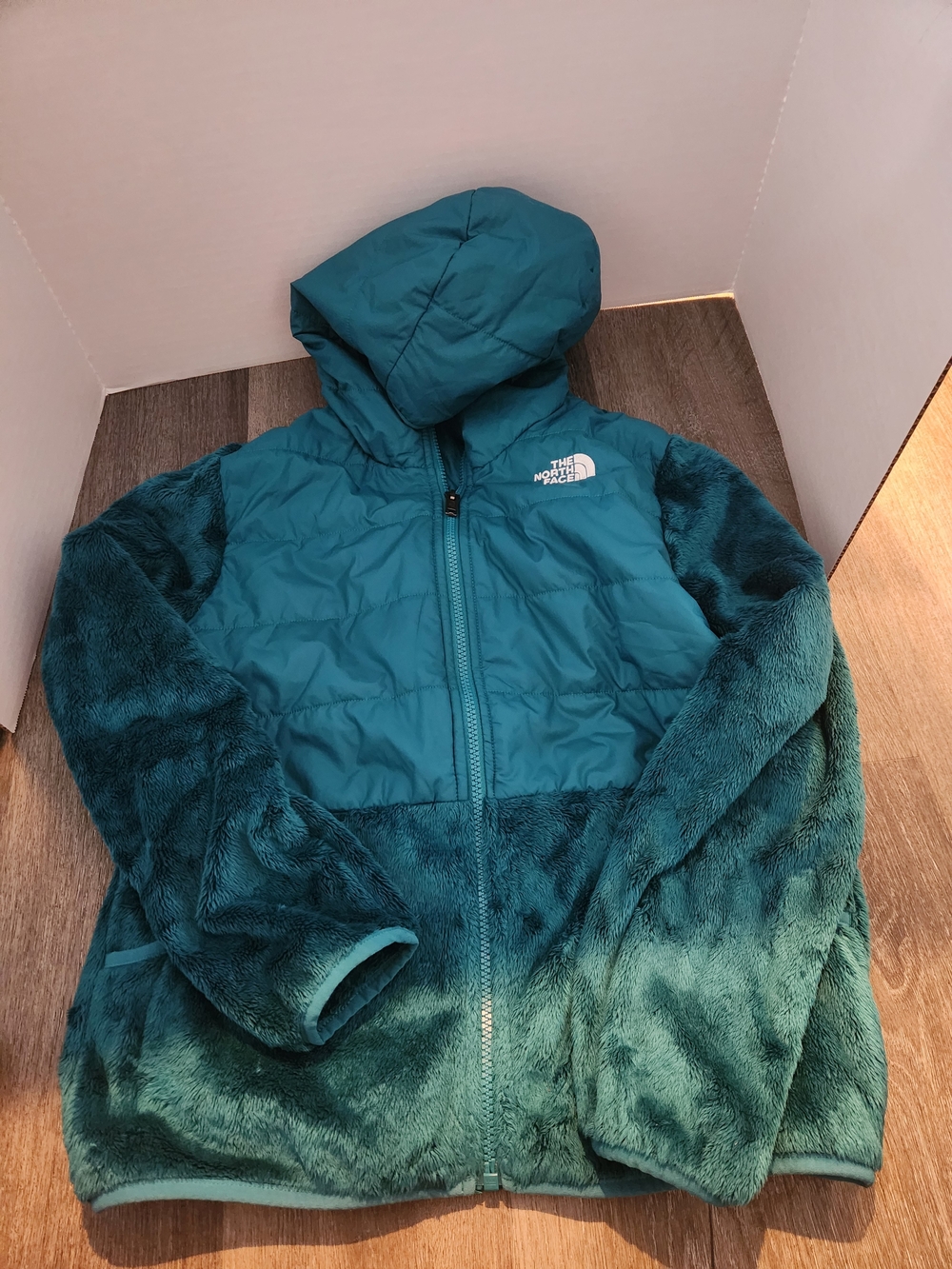 The North Face Teal Hooded Puffer Fleece Jacket for Kids Size Xl